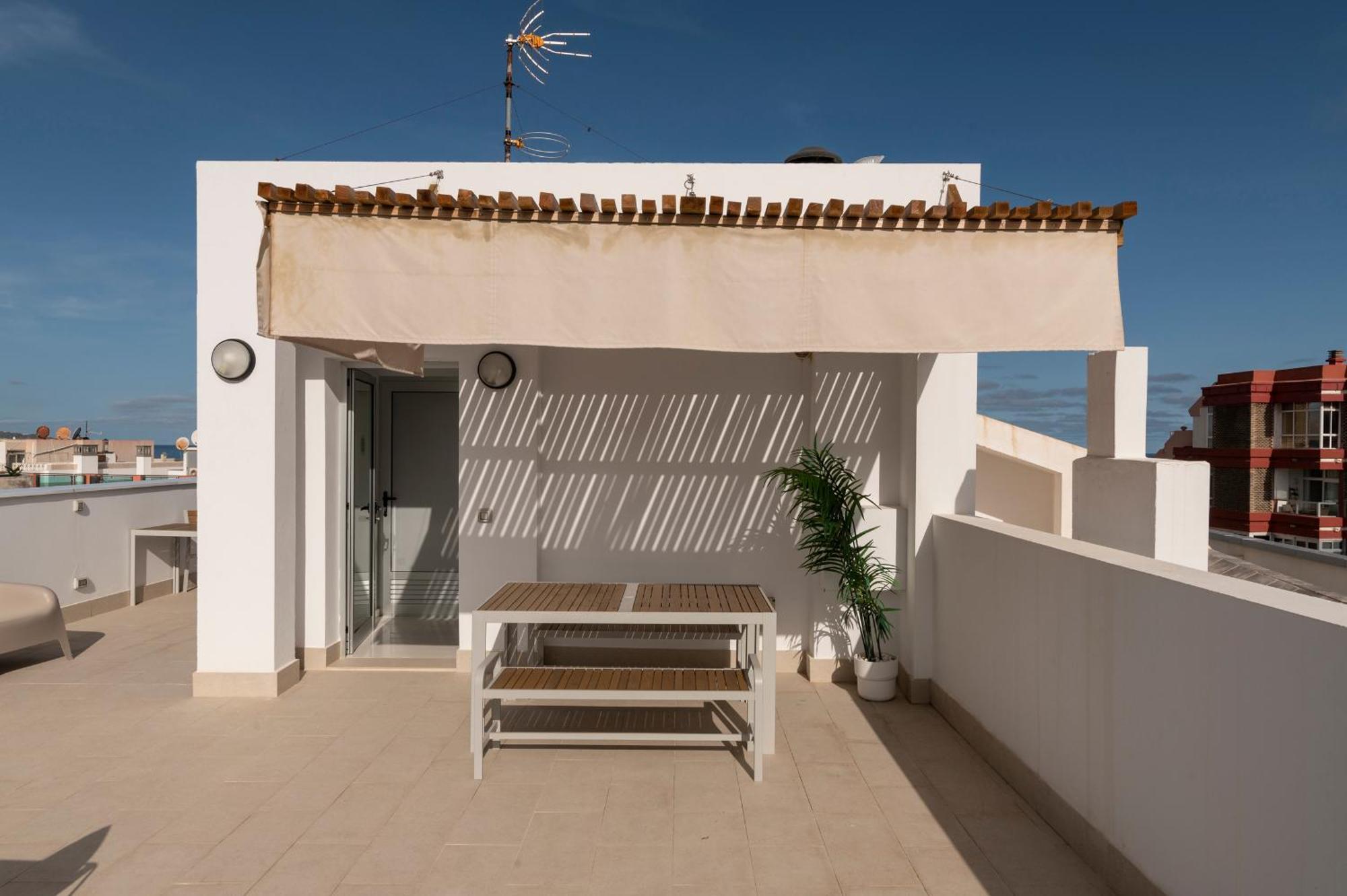 Nuevos Lightbooking Livian Suites Las Palmas Zewnętrze zdjęcie